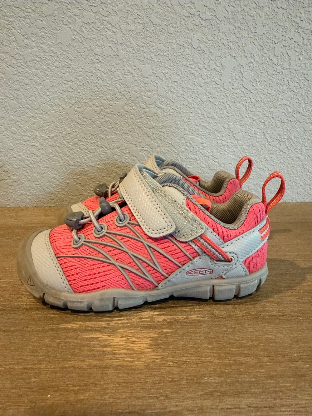 KEEN Chandler CNX Hiking Shoe